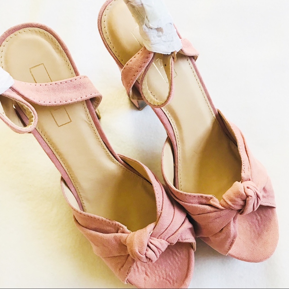 Blush Platform Block Heels - Picture 4 of 4